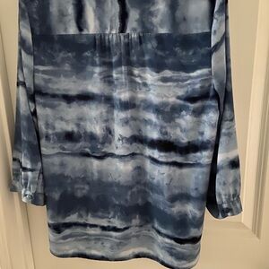 Women’s Blue Tie-Dye Shirt-Size One